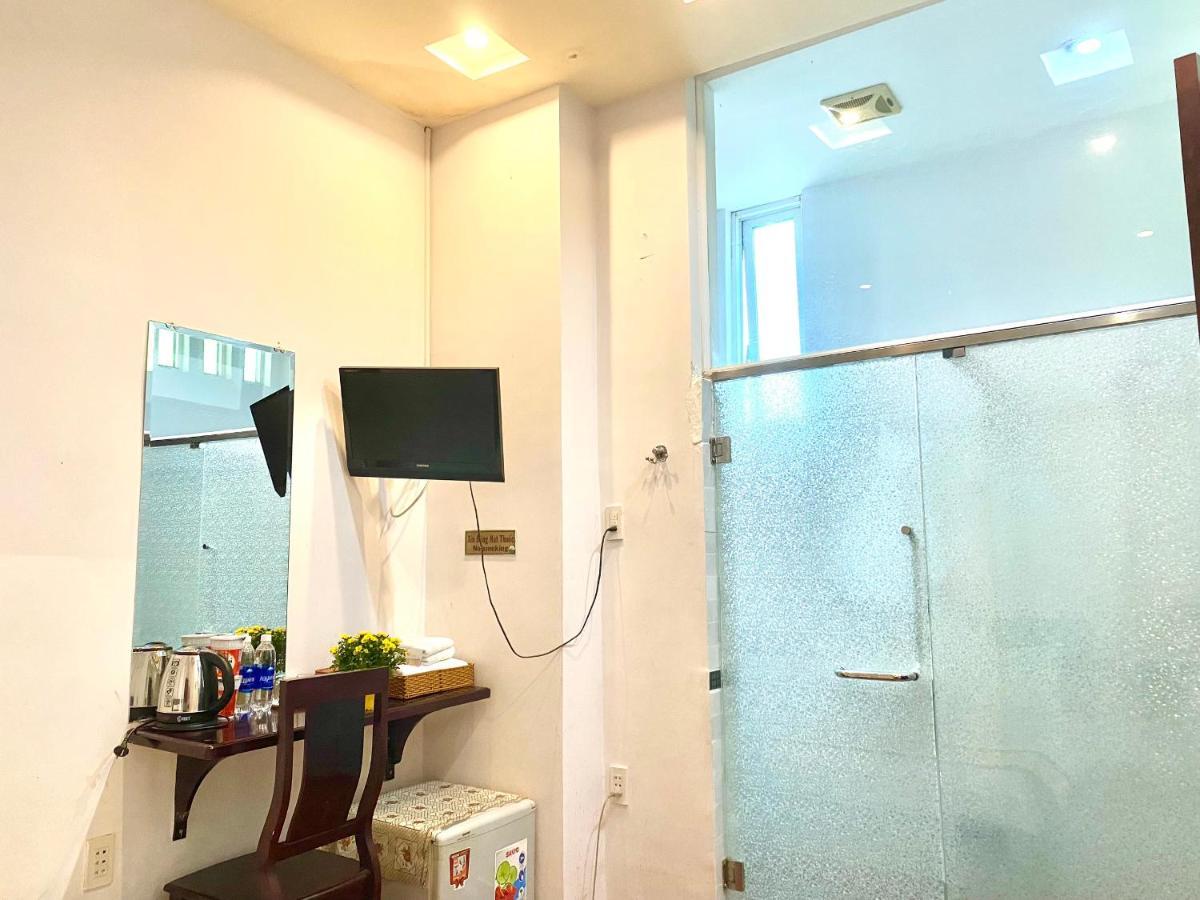Mes Hotel - Ngay Ben Ninh Kieu 껀터 외부 사진