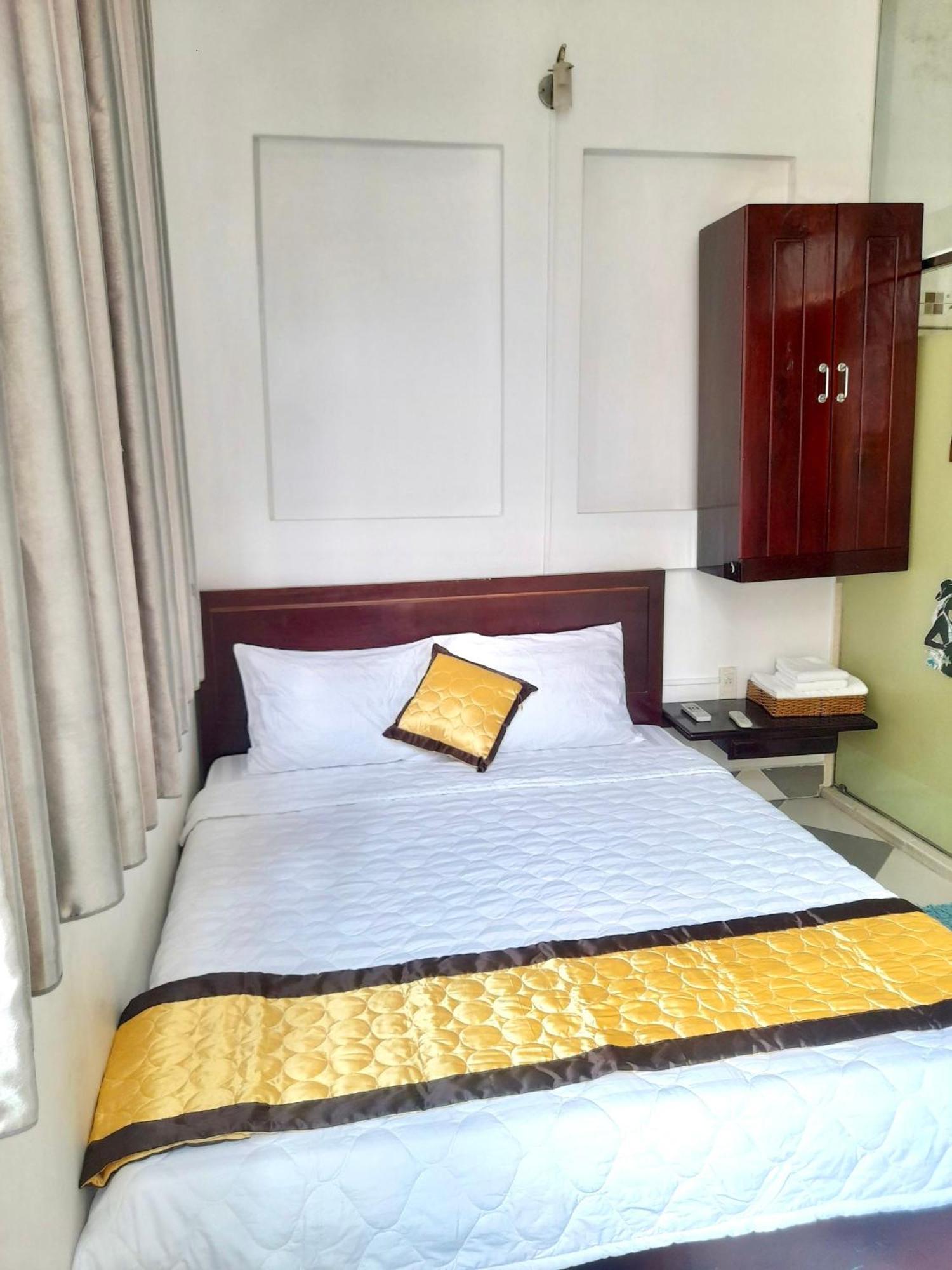 Mes Hotel - Ngay Ben Ninh Kieu 껀터 외부 사진