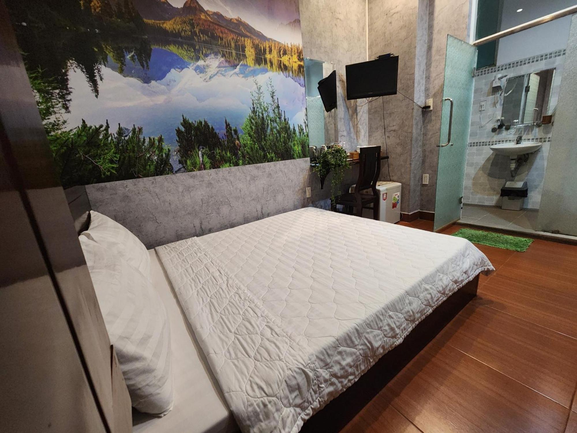 Mes Hotel - Ngay Ben Ninh Kieu 껀터 외부 사진